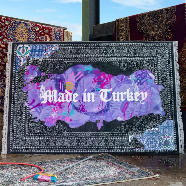 Cover van Made In Turkey